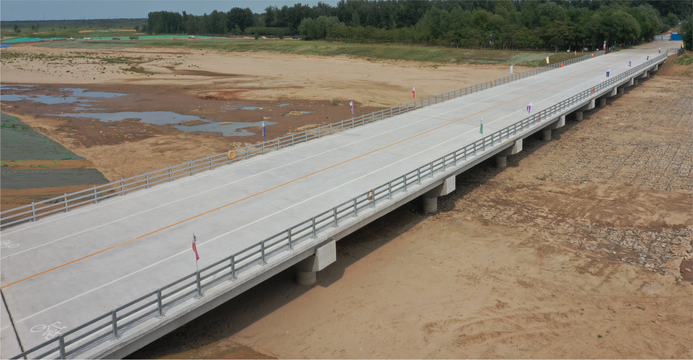 一座跨河橋 一片為民心